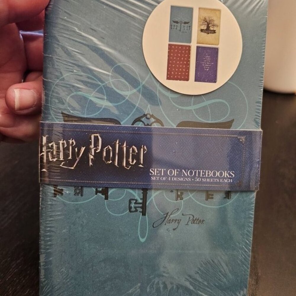 Harry Potter Set of Notebooks Loot Crate Exclusive NWT! - Picture 2 of 6